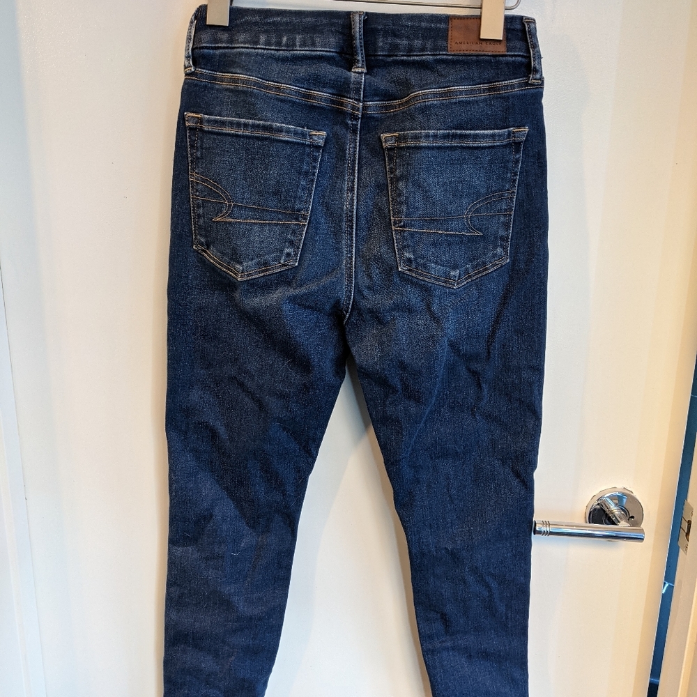 AE Jeans - Picture 2 of 3